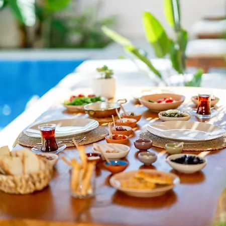 호텔 Fora Bella 2*