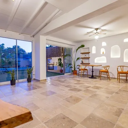 ホテル Fora Bella