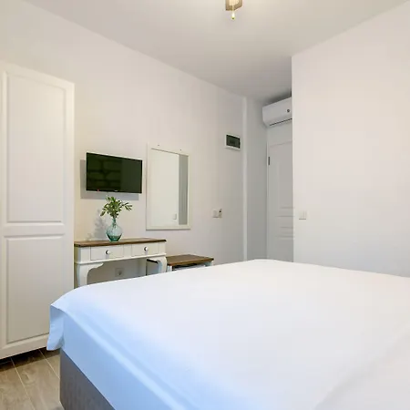 Fora Bella Hotel